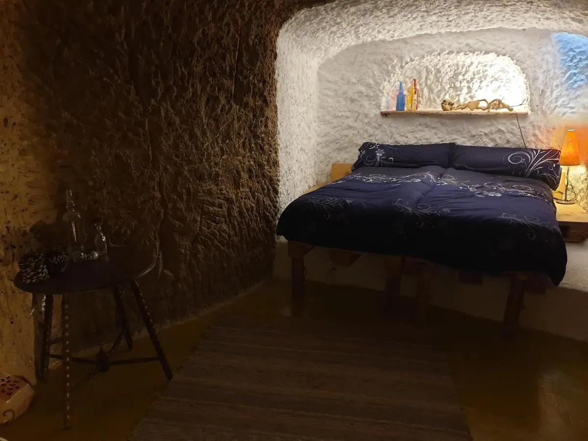 Σπίτι διακοπών Creatively Designed Cavehouse With Jacuzzi Βίλα Gorafe